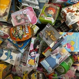 ‼️TOY / DISNEY Mini Brands - PLEASE READ DESCRIPTION‼️